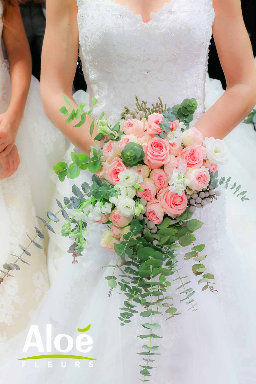 Bouquet De Mariée Romantique Salon Du Mariage Akloé Fleurs 2018 16