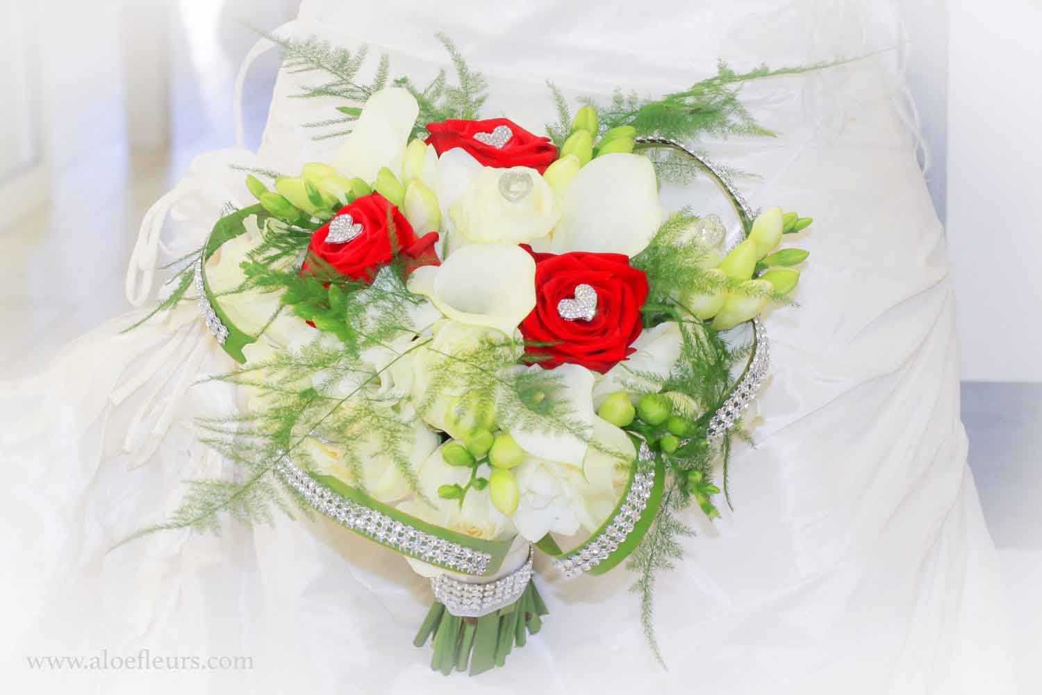 Bouquet De Mariée Mariage Rouge Et Blanc Aloe Fleurs 4